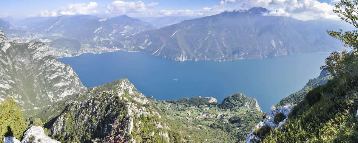 Gardasee von Cima Bal aus gesehen